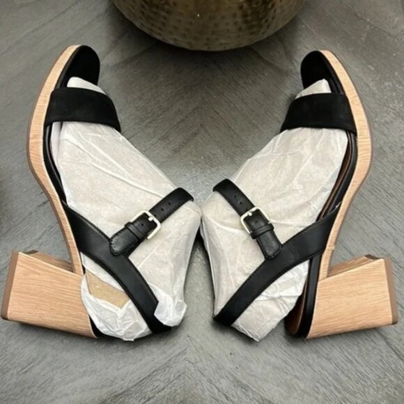 Naturalizer Leather Block Heeled Sandal - Rose (WIDE) - Picture 6 of 6